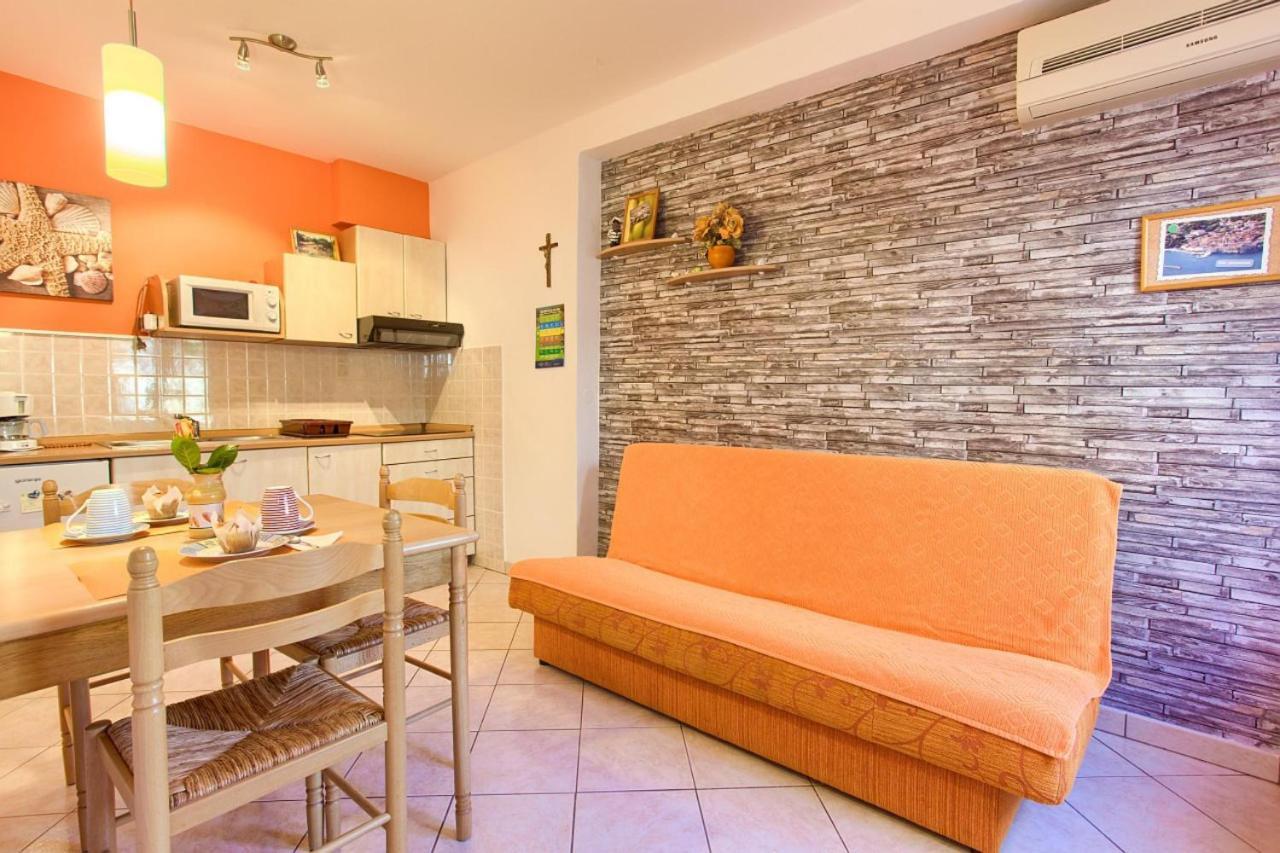 Romantic Apartment Krk Town Exterior photo